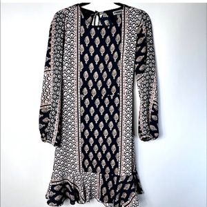 Chelsea28 semi sheer, lined dress w/long sleeves & an open tie back. Size small